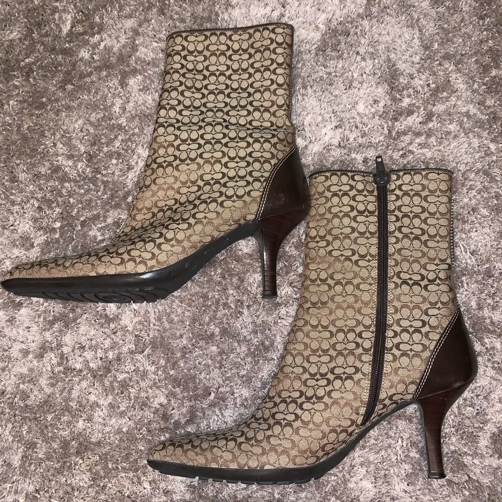Vintage Coach Logo Booties